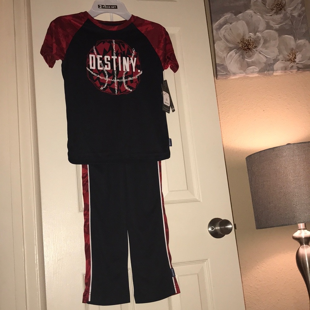 New Spalding Boy 2 piece set